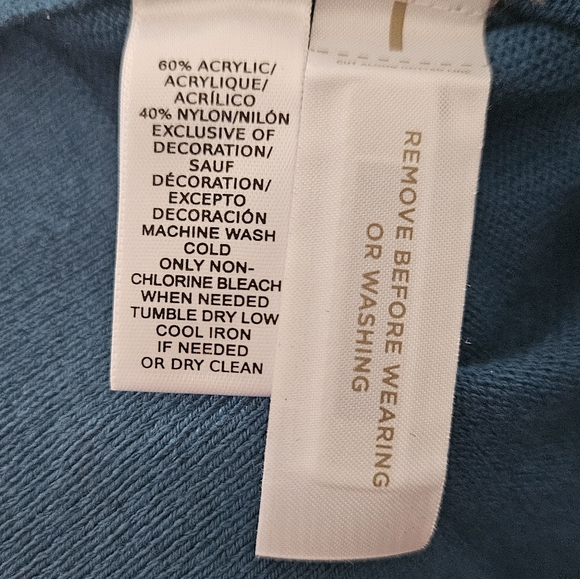 NWT LOFT Teal Blue Long Sleeve Crewneck Sweater with Fox and Stars Womens Small - Picture 7 of 8